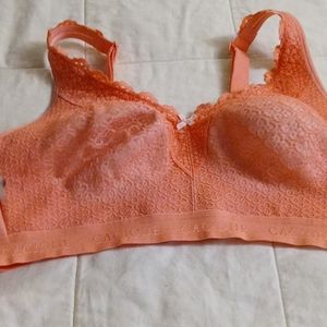 CACIQUE Wireless bra